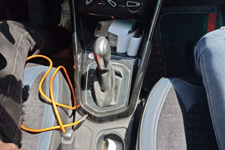 Used Jetta VS5 2021 280TSI Automatic Enjoyment Model Gear Lever