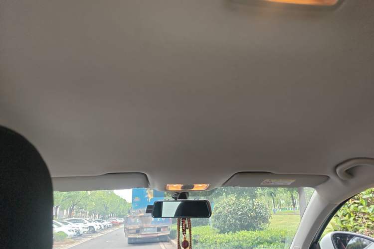 Used Jetta VS5 2021 280TSI Automatic Enjoyment Model Headliner