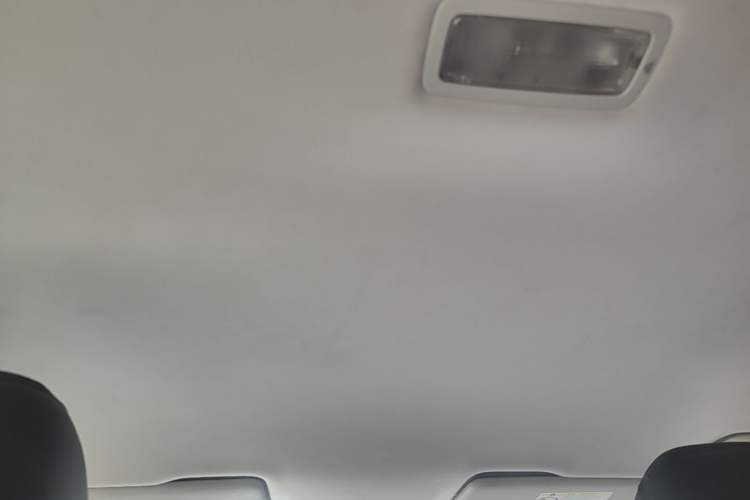 Used Jetta VS5 2021 280TSI Automatic Trend Edition Headliner