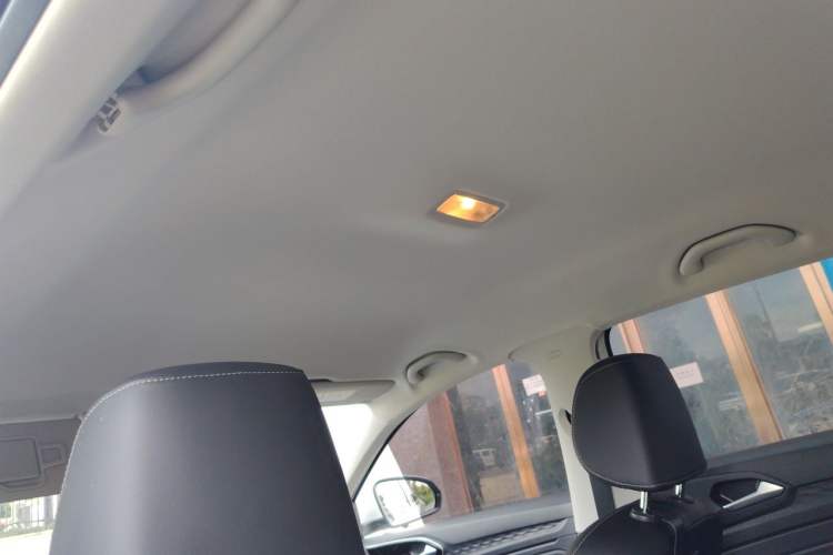Used Jetta VS5 2021 280TSI Automatic Enjoyment Model Headliner