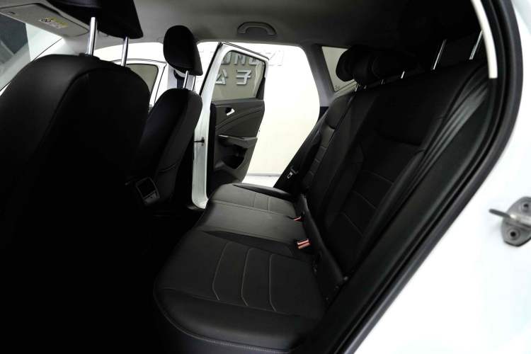 Used Jetta VS5 2021 280TSI Automatic Enjoyment Model Headliner