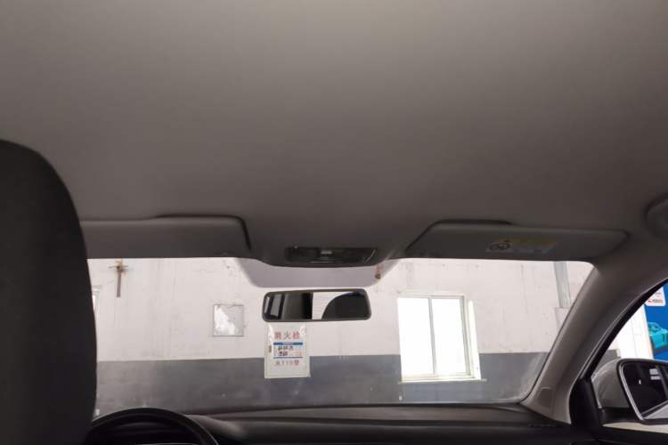 Used Jetta VS5 2021 280TSI Manual Entry-Level Trim Headliner
