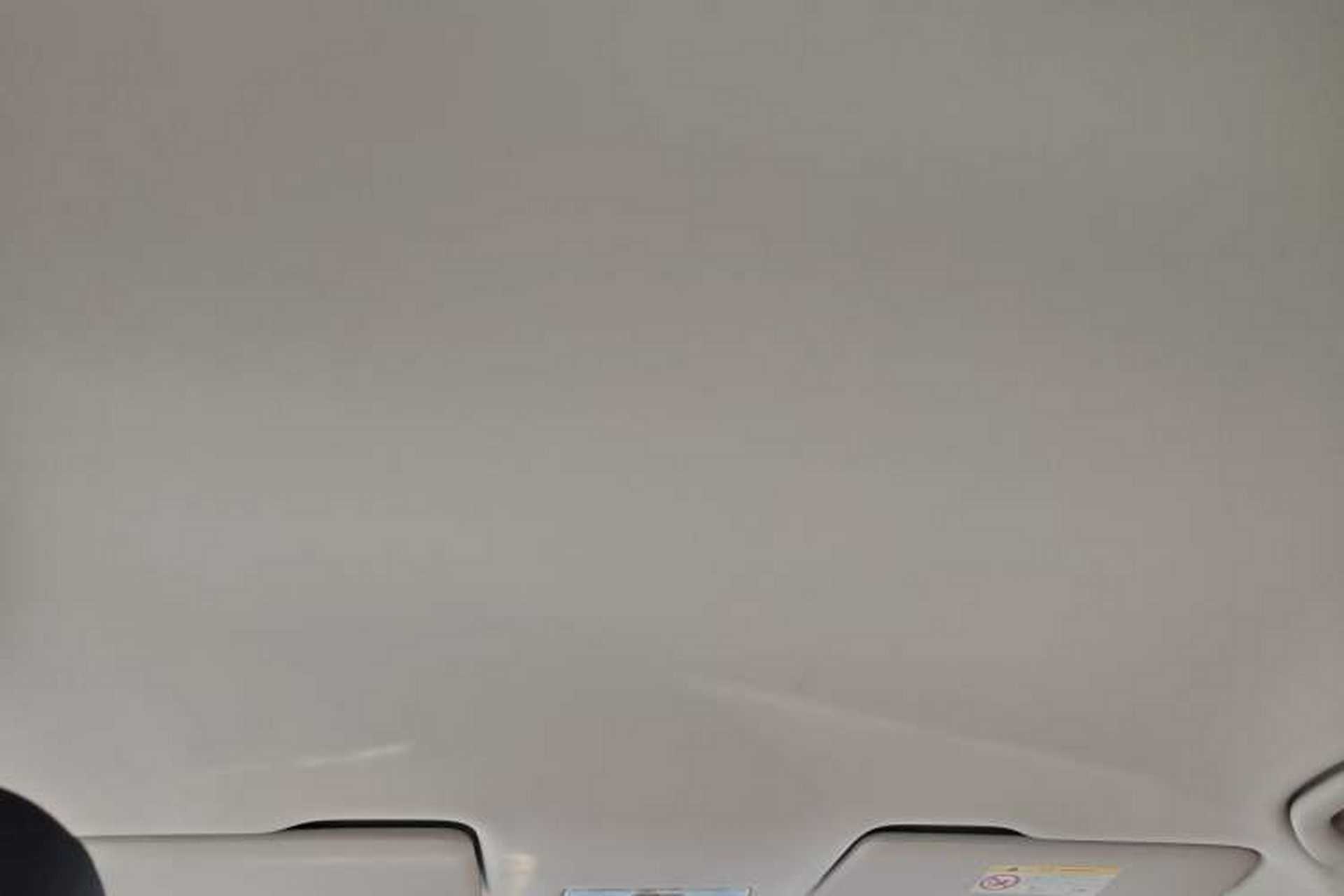 Used Jetta VS5 2021 280TSI Automatic Trend Edition Headliner