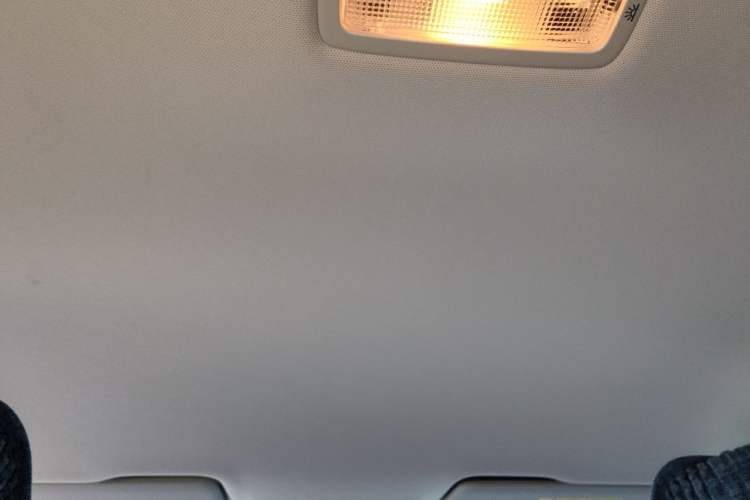 Used Jetta VS5 2021 280TSI Automatic Trend Edition Headliner
