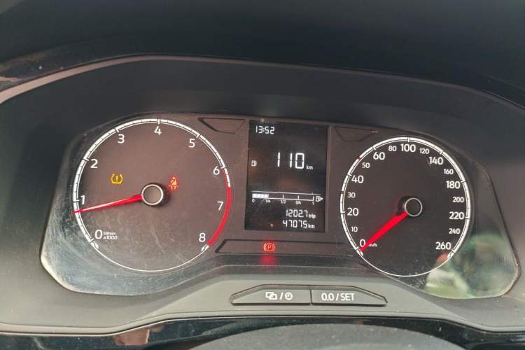 Used Jetta VS5 2021 280TSI Manual Entry-Level Trim Instrument Cluster