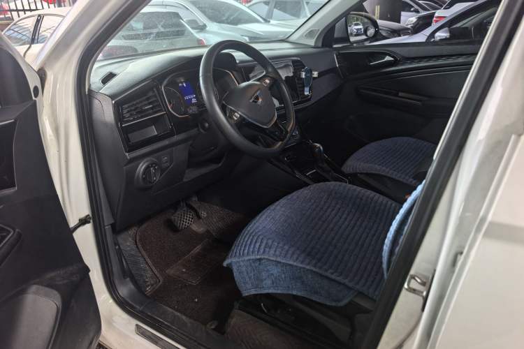 Used Jetta VS5 2021 280TSI Automatic Trend Edition Interior 1