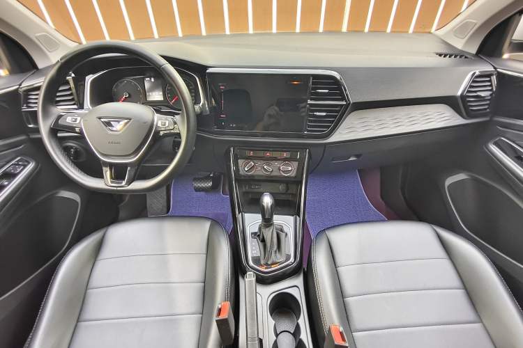 Used Jetta VS5 2021 280TSI Automatic Trend Edition Interior 2