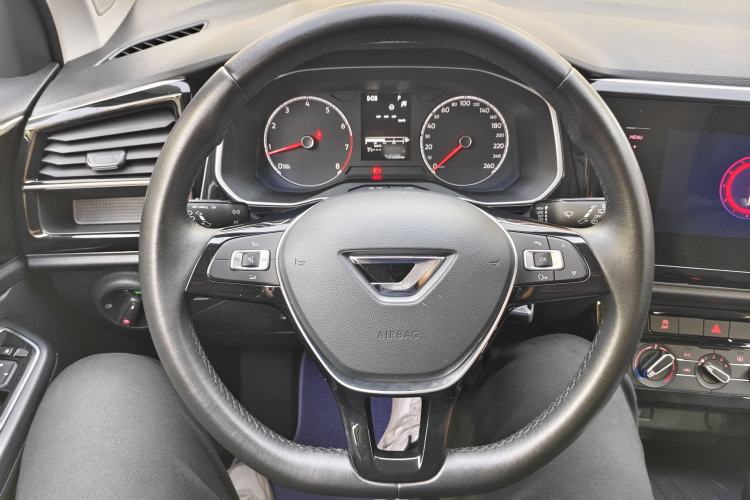 Used Jetta VS5 2021 280TSI Automatic Trend Edition Interior 3