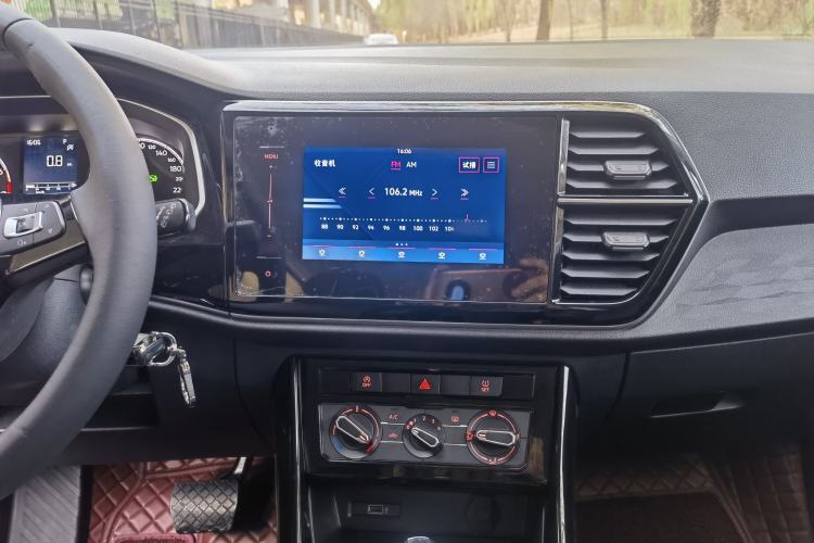 Used Jetta VS5 2021 280TSI Automatic Trend Edition Interior 3