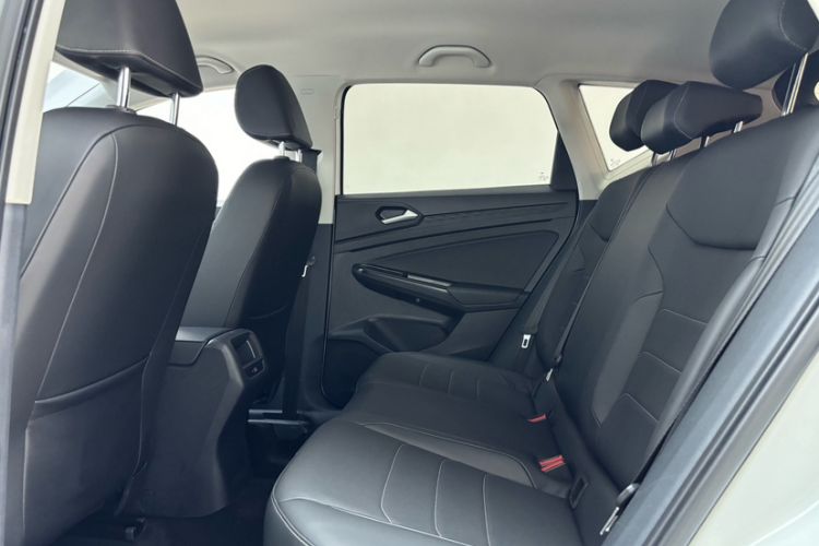 Used Jetta VS5 2021 280TSI Automatic Enjoyment Model Interior 4