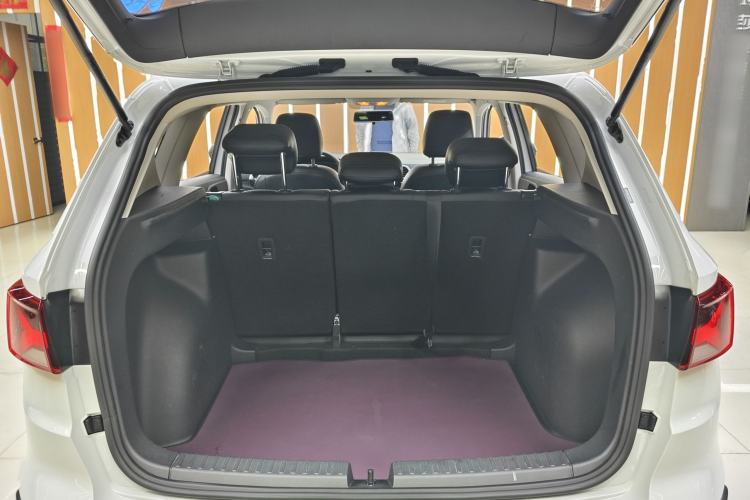 Used Jetta VS5 2021 280TSI Automatic Trend Edition Interior 9