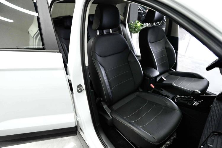 Used Jetta VS5 2021 280TSI Automatic Enjoyment Model Interior 9