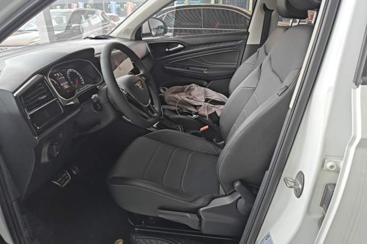 Used Jetta VS5 2021 280TSI Automatic Enjoyment Model Left Front Seat