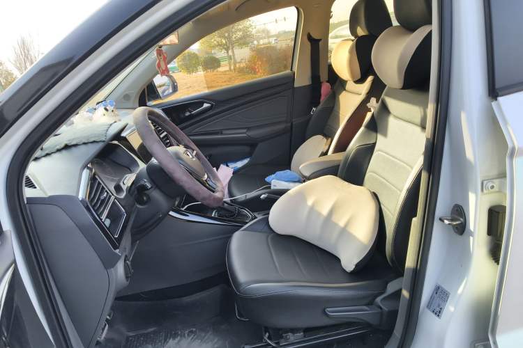 Used Jetta VS5 2021 30th Anniversary Edition Automatic Enjoyment Model Left Front Seat