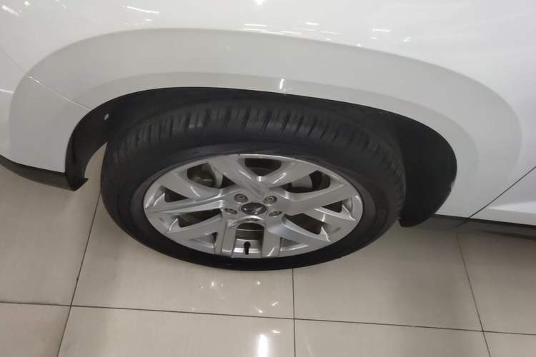Used Jetta VS5 2021 280TSI Automatic Enjoyment Model Left Front Wheel Hub