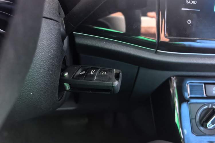 Used Jetta VS5 2021 280TSI Automatic Trend Edition Left Rear Seat