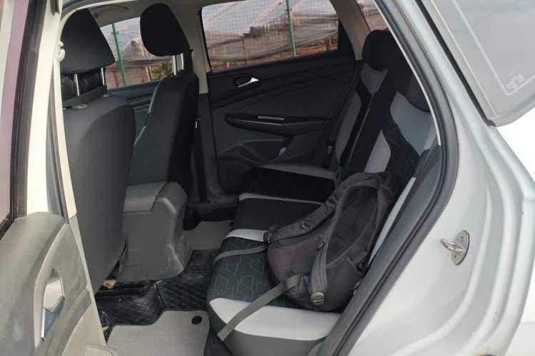 Used Jetta VS5 2021 280TSI Manual Entry-Level Trim Left Rear Seat