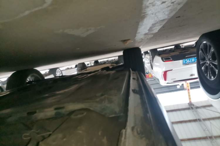 Used Jetta VS5 2021 280TSI Automatic Enjoyment Model Left Side Sill
