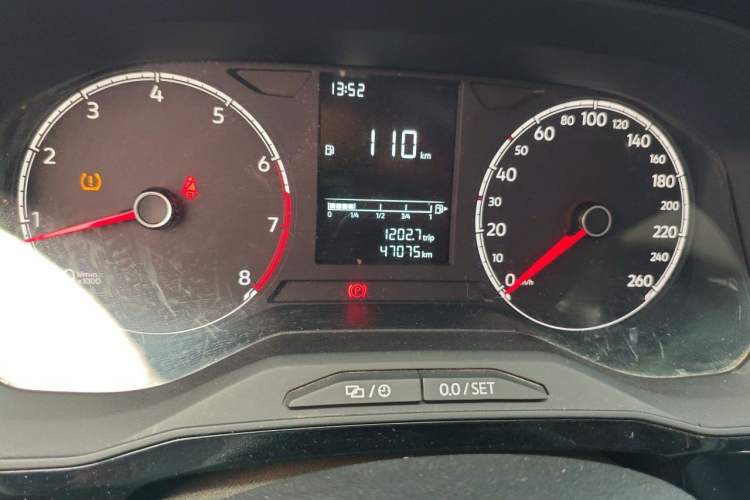 Used Jetta VS5 2021 280TSI Manual Entry-Level Trim Odometer Close Up