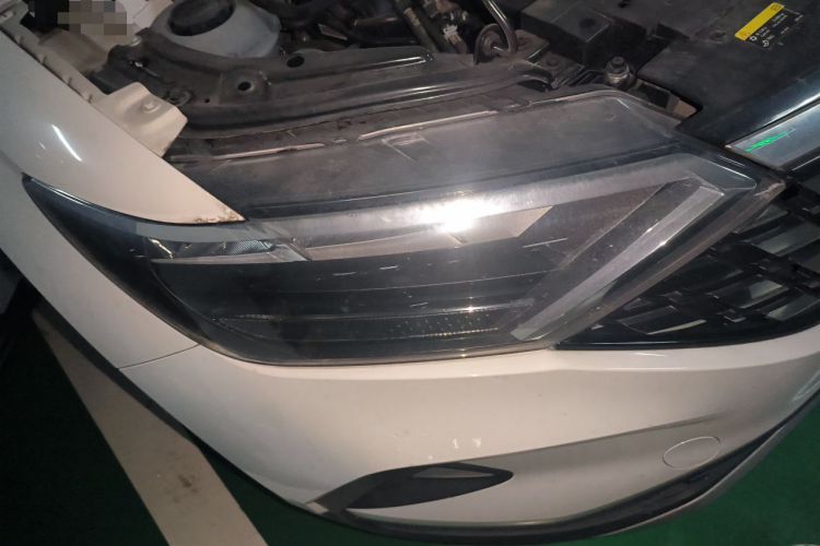 Used Jetta VS5 2021 280TSI Automatic Trend Edition Right Front Headlight