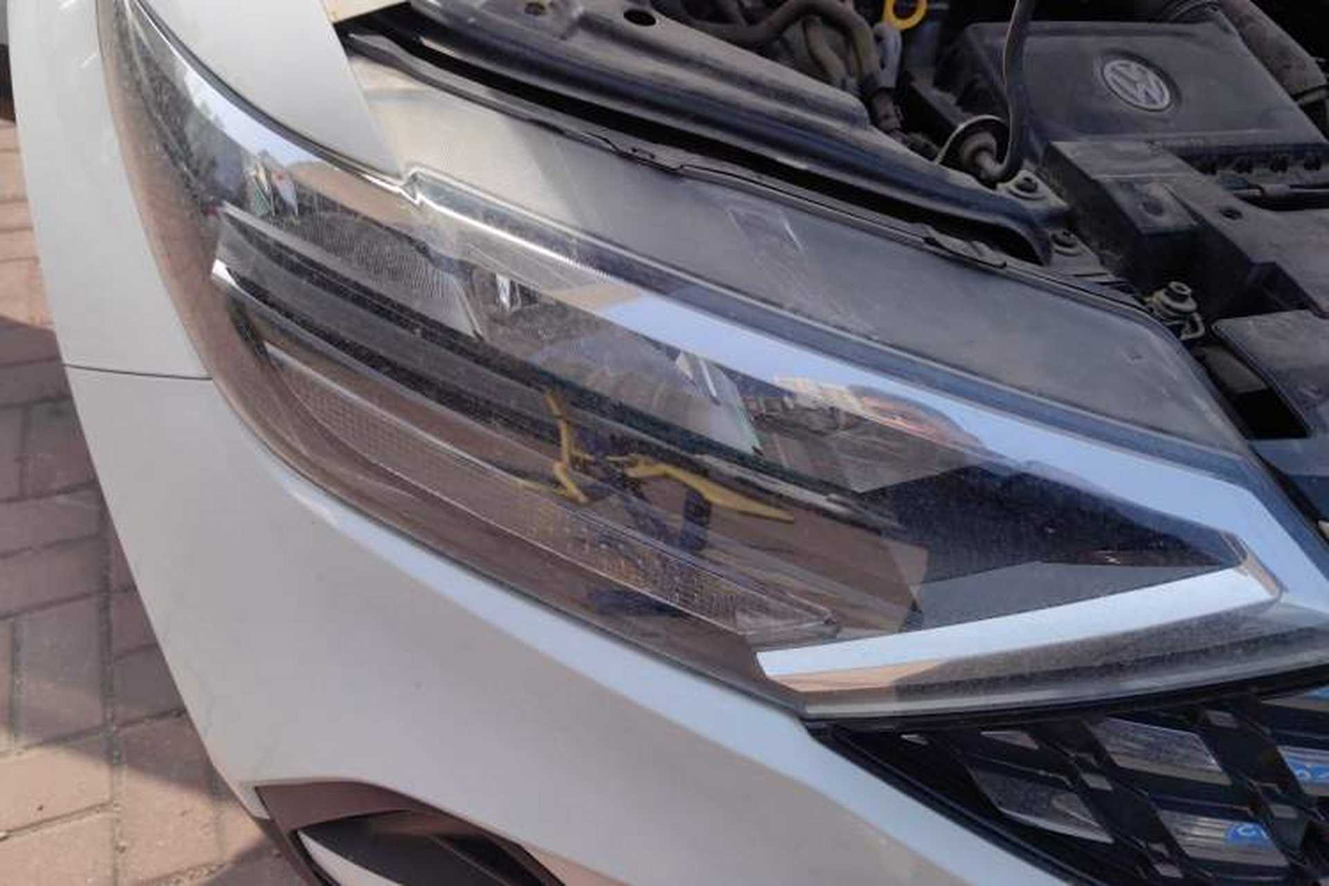 Used Jetta VS5 2021 280TSI Automatic Enjoyment Model Right Front Headlight