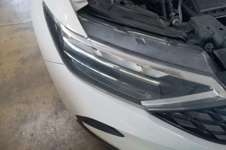 Used Jetta VS5 2021 280TSI Automatic Enjoyment Model Right Front Headlight