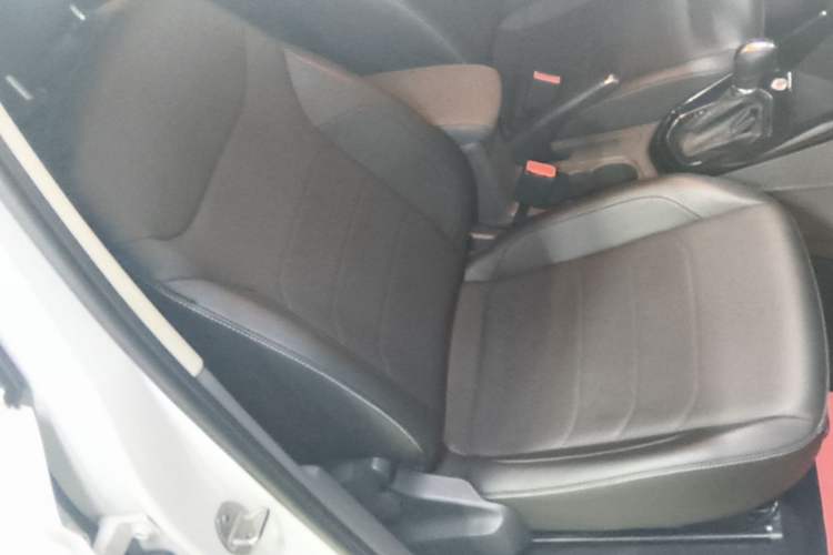 Used Jetta VS5 2021 30th Anniversary Edition Automatic Enjoyment Model Right Front Seat