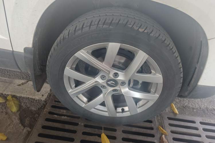 Used Jetta VS5 2021 280TSI Automatic Enjoyment Model Right Front Wheel Hub