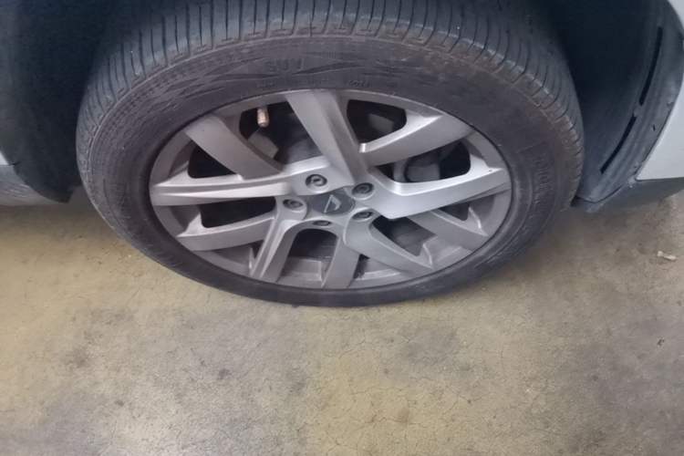 Used Jetta VS5 2021 280TSI Automatic Enjoyment Model Right Front Wheel Hub