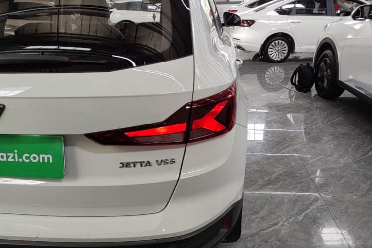 Used Jetta VS5 2021 280TSI Automatic Enjoyment Model Right Rear Taillight