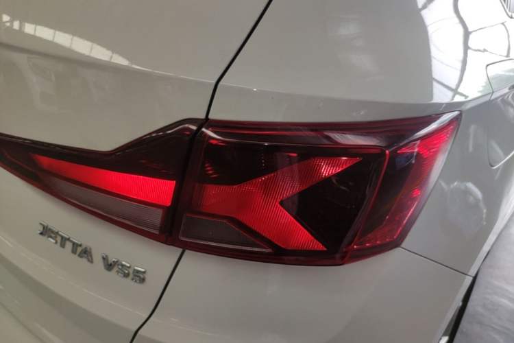 Used Jetta VS5 2021 280TSI Automatic Enjoyment Model Right Rear Taillight