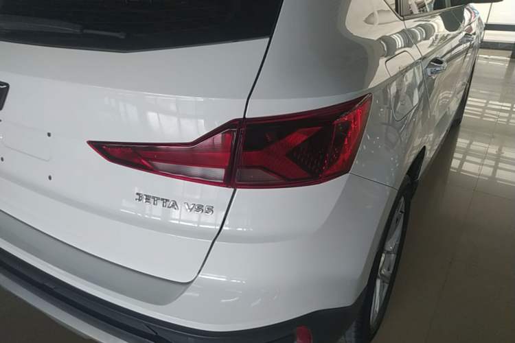 Used Jetta VS5 2021 280TSI Automatic Enjoyment Model Right Rear Taillight