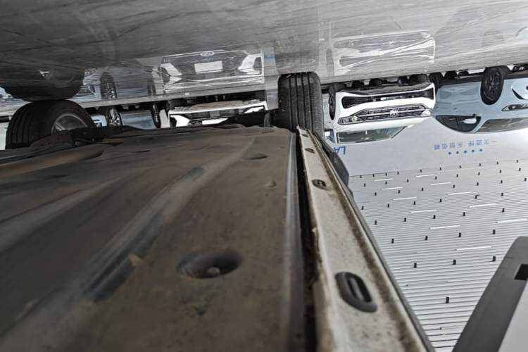 Used Jetta VS5 2021 280TSI Automatic Enjoyment Model Right Side Sill