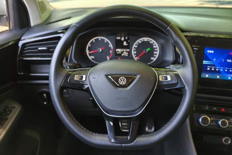 Used Jetta VS5 2021 280TSI Automatic Enjoyment Model Steering Wheel