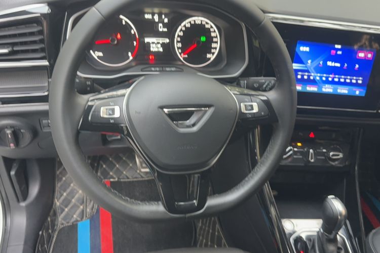 Used Jetta VS5 2021 280TSI Automatic Enjoyment Model Steering Wheel