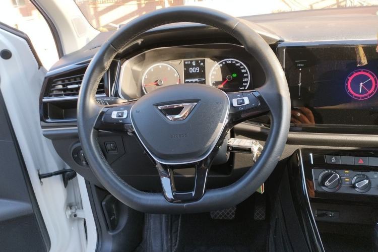 Used Jetta VS5 2021 280TSI Automatic Trend Edition Steering Wheel