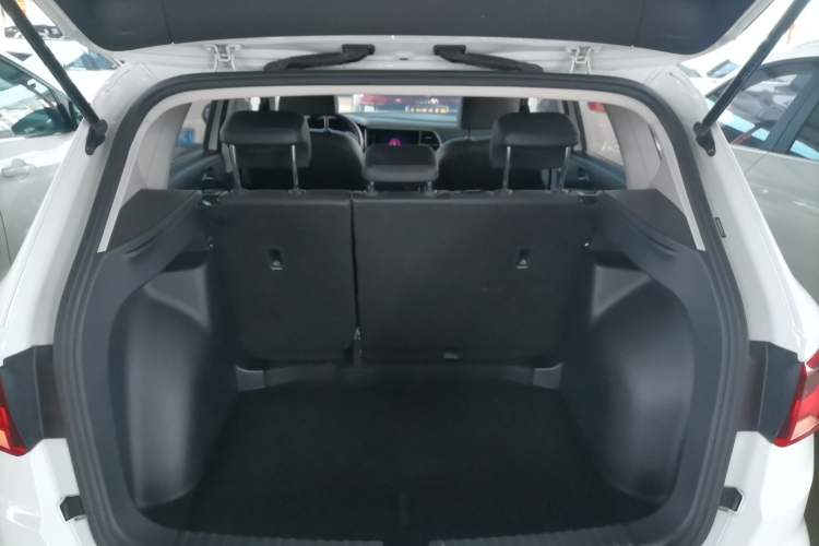 Used Jetta VS5 2021 280TSI Automatic Enjoyment Model Trunk