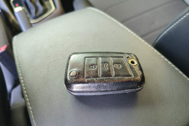 Used Jetta VS5 2021 280TSI Automatic Enjoyment Model Vehicle Key