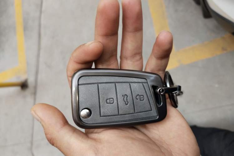 Used Jetta VS5 2021 280TSI Automatic Enjoyment Model Vehicle Key