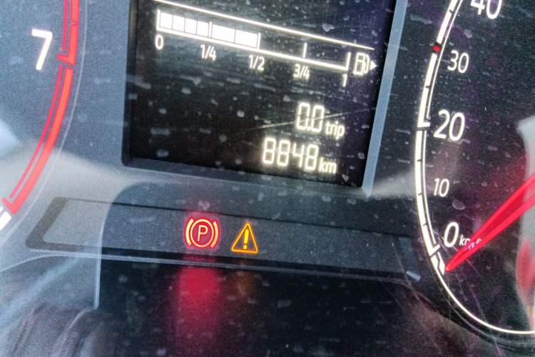 Used Jetta VS5 2021 30th Anniversary Edition Automatic Enjoyment Model Odometer Close Up