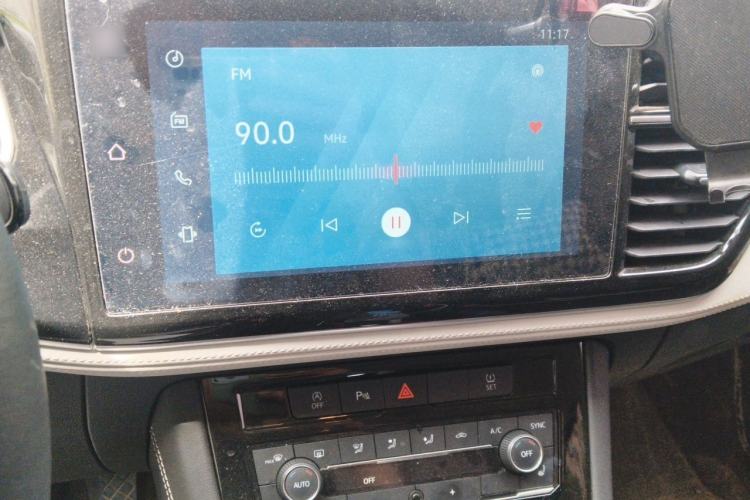 Used Jetta VS5 2022 280TSI Automatic Glory Edition Audio And AC Panel