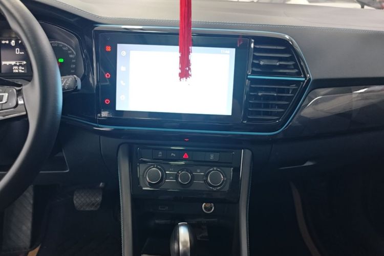 Used Jetta VS5 2022 280TSI Automatic High-Gloss Enjoyment Model Audio And AC Panel