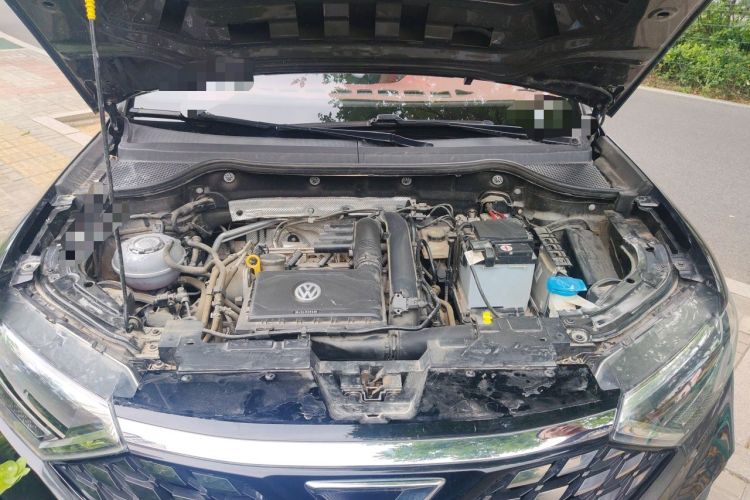 Used Jetta VS5 2022 280TSI Automatic Trendy Pro Version Engine Bay