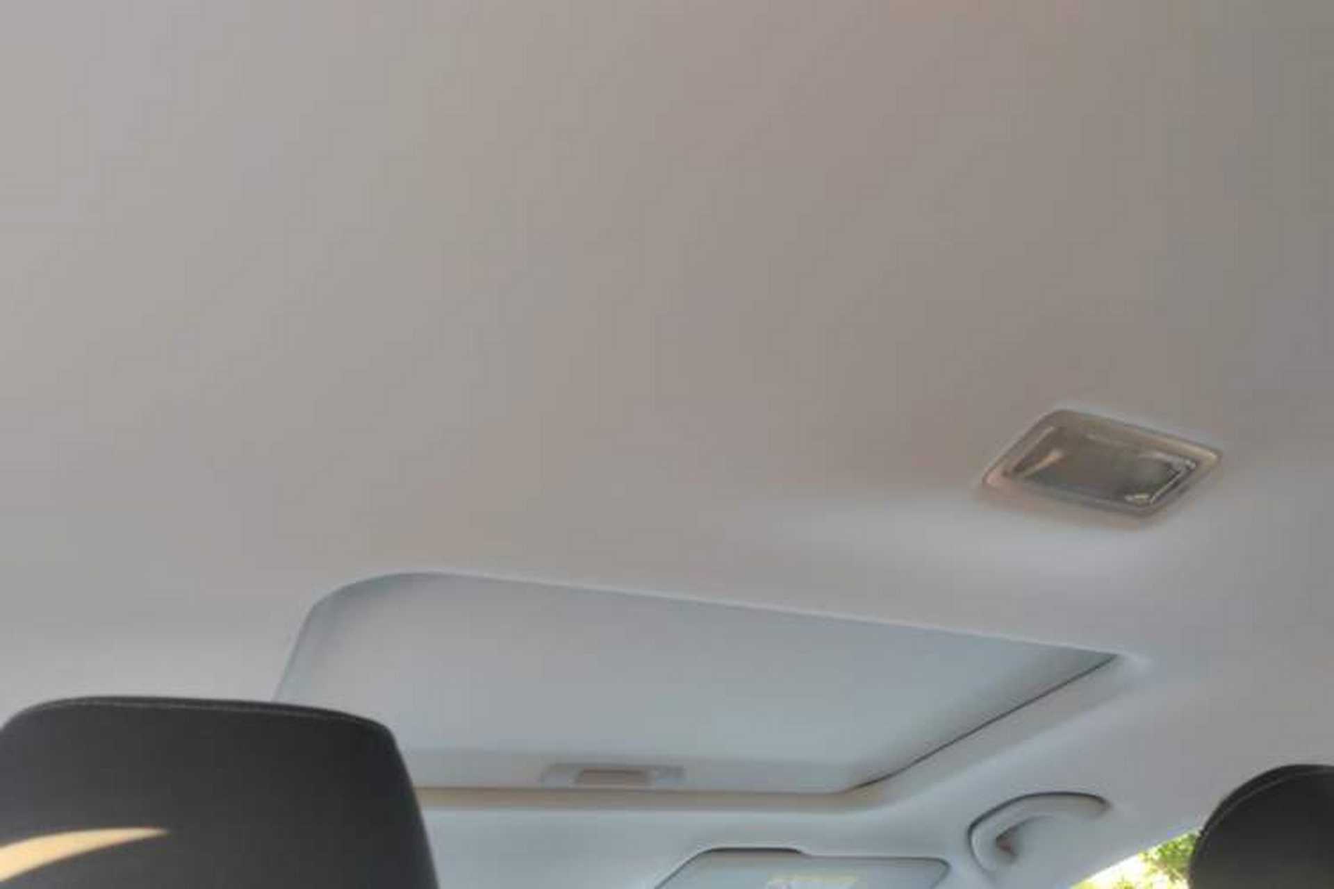 Used Jetta VS5 2022 280TSI Automatic Glory Pro Headliner