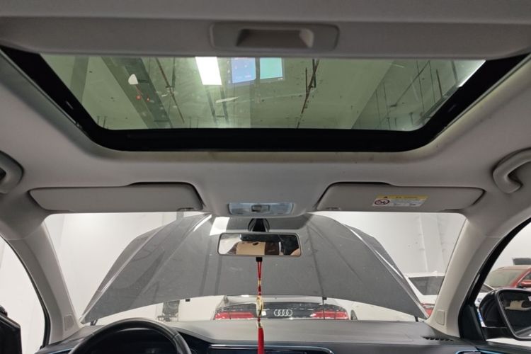 Used Jetta VS5 2022 280TSI Automatic High-Gloss Enjoyment Model Headliner