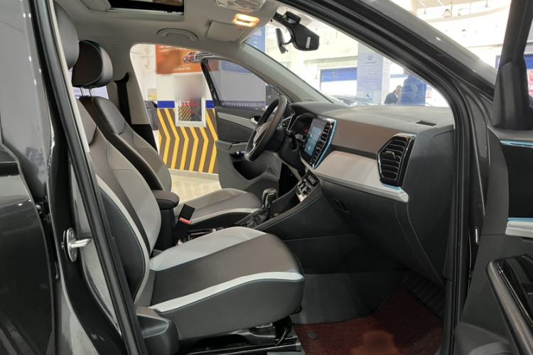 Used Jetta VS5 2022 280TSI Automatic High-Gloss Enjoyment Model Interior 8
