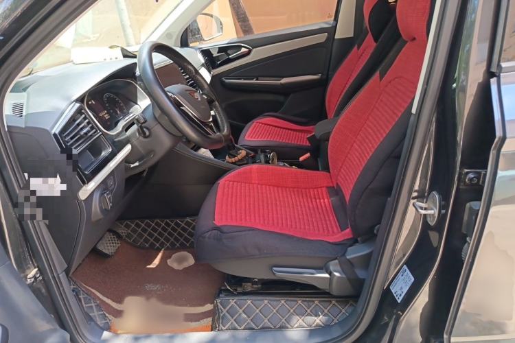 Used Jetta VS5 2022 280TSI Automatic Trend Edition Left Front Seat