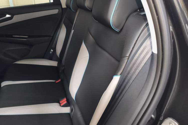 Used Jetta VS5 2022 280TSI Automatic High-Gloss Enjoyment Model Left Rear Seat