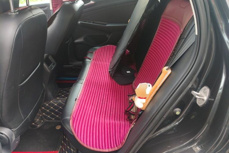 Used Jetta VS5 2022 280TSI Automatic Trendy Pro Version Left Rear Seat