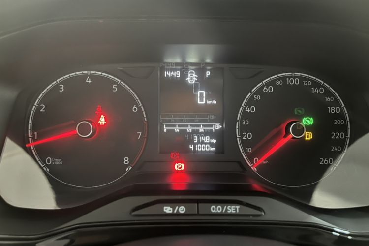 Used Jetta VS5 2022 280TSI Automatic High-Gloss Enjoyment Model Odometer Close Up